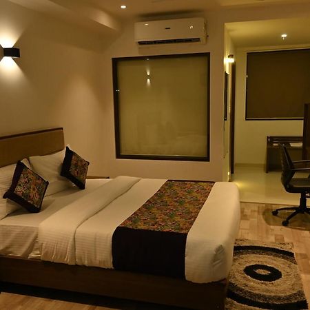 The Orange Zest Vithalpur Exterior foto