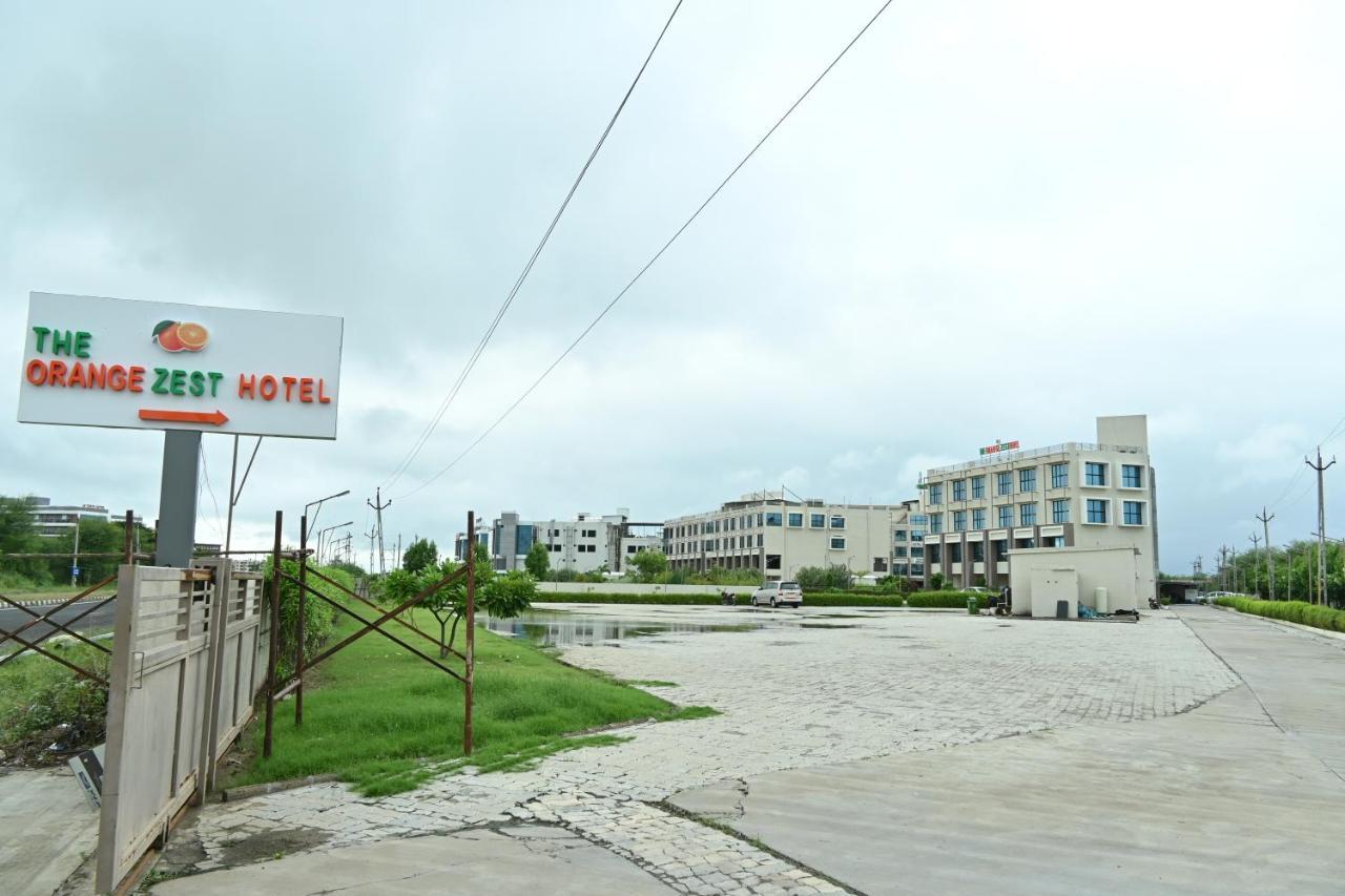The Orange Zest Vithalpur Exterior foto